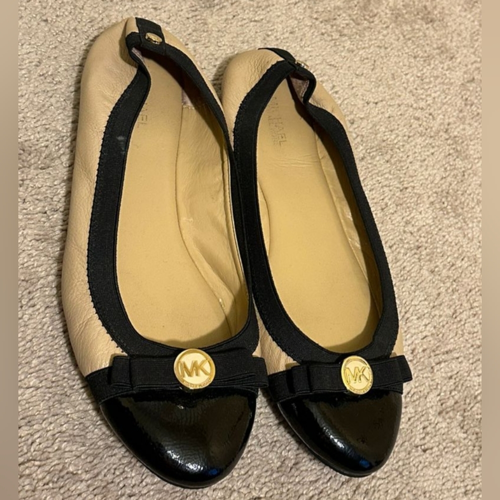 Michael Kors Size 9 Ballet Flats